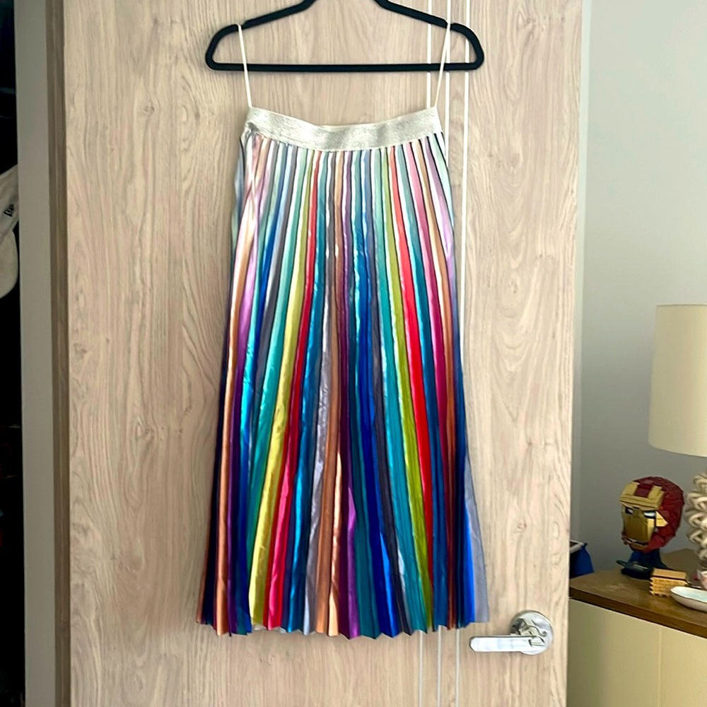 Why multicolor skirt